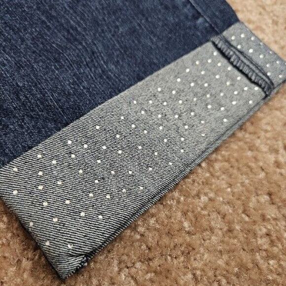 Chicos Womens 15 Cuffed Capri Blue Jeans Mid-Rise Med Wash Denim Bling 32" Waist - Picture 3 of 10